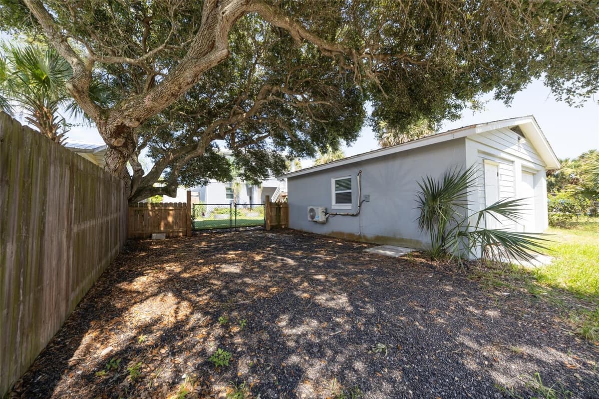 904 DAYTONA AVENUE — photo 48 of 56