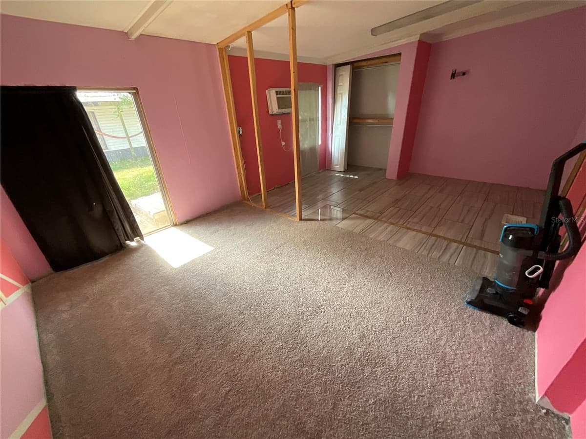 702 JERSEY COURT — photo 26 of 39