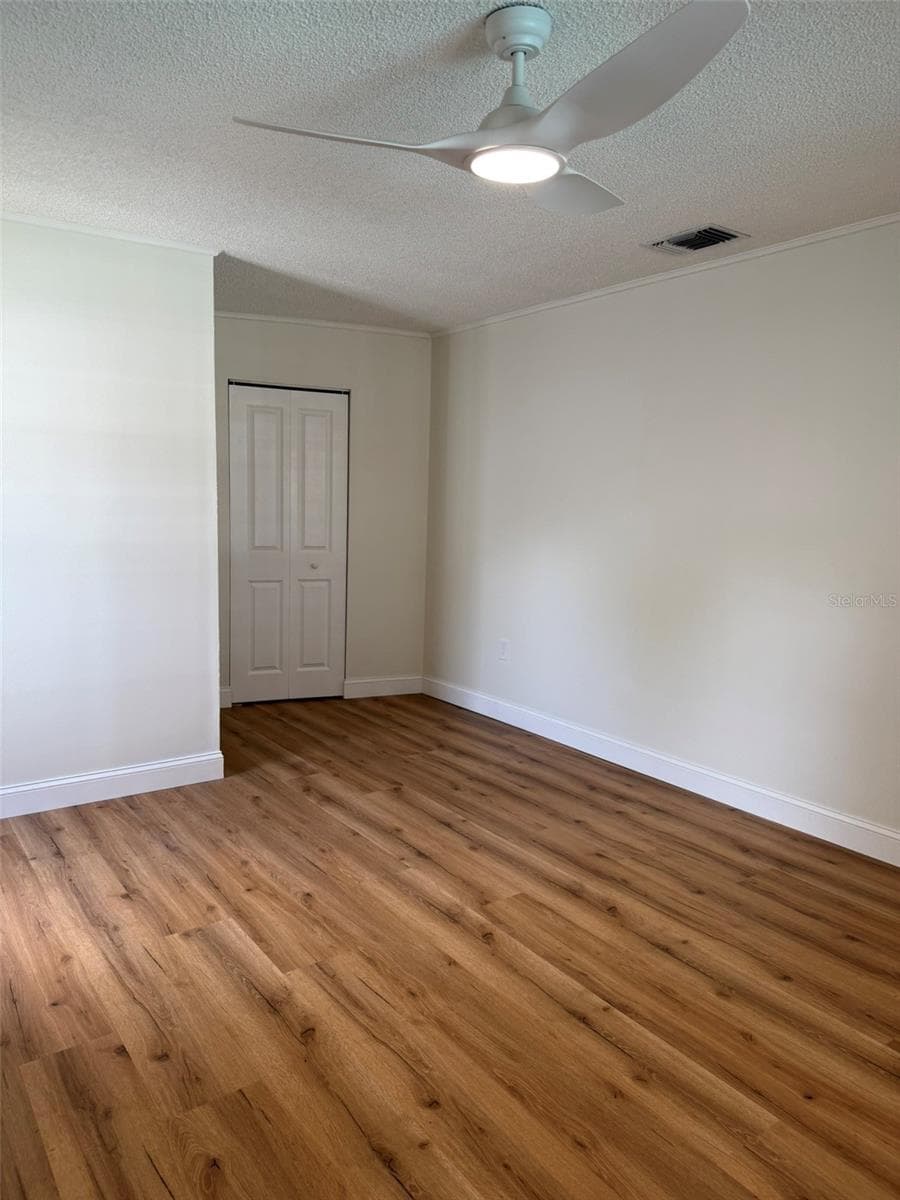 113 KENDALE DRIVE — photo 17 of 29