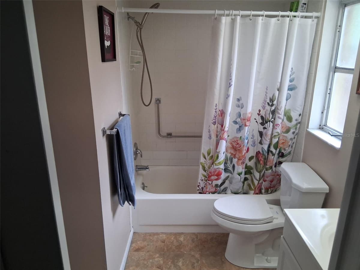 14 NEW FLORIDA AVENUE — photo 17 of 26