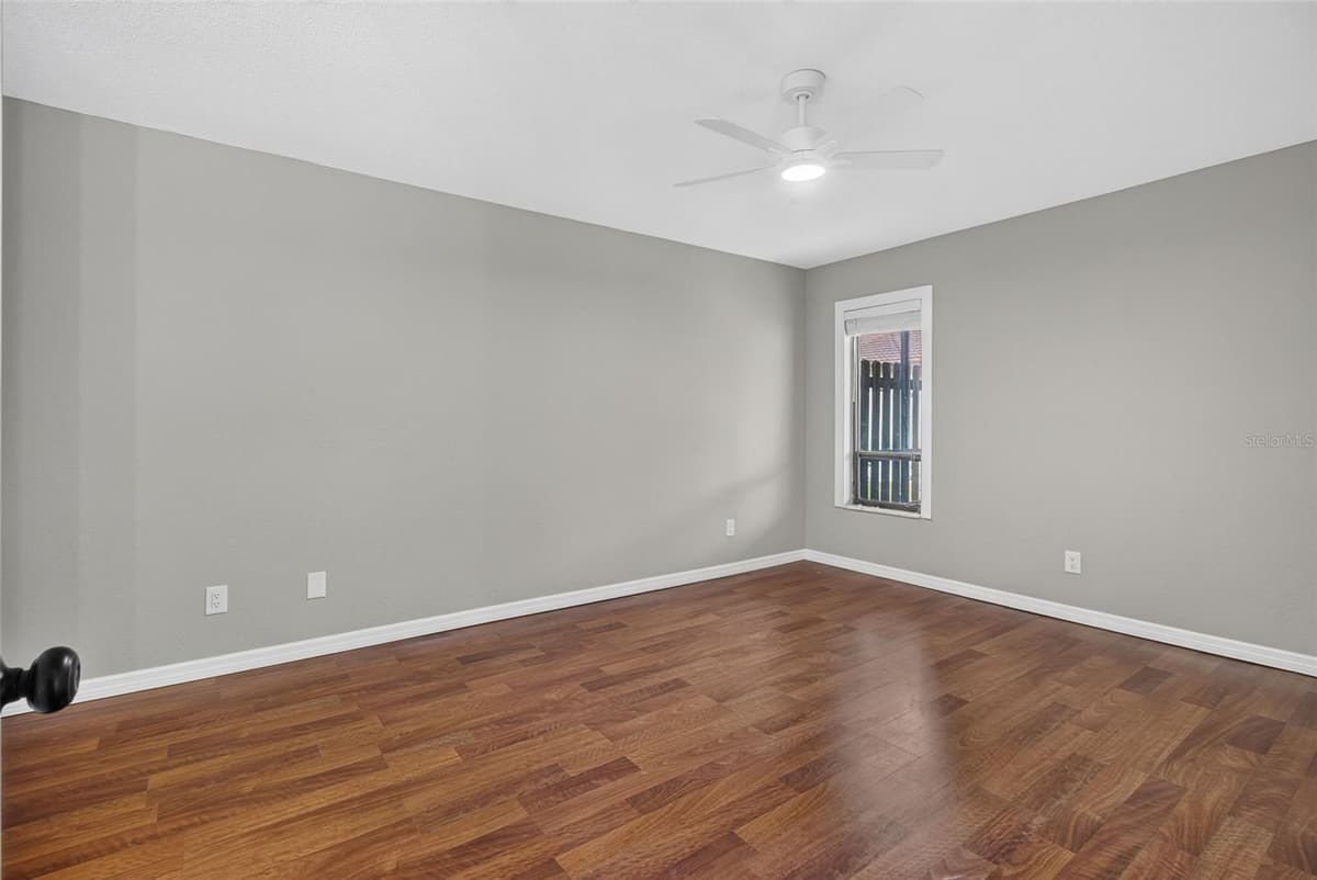 7360 ULMERTON ROAD — photo 18 of 40
