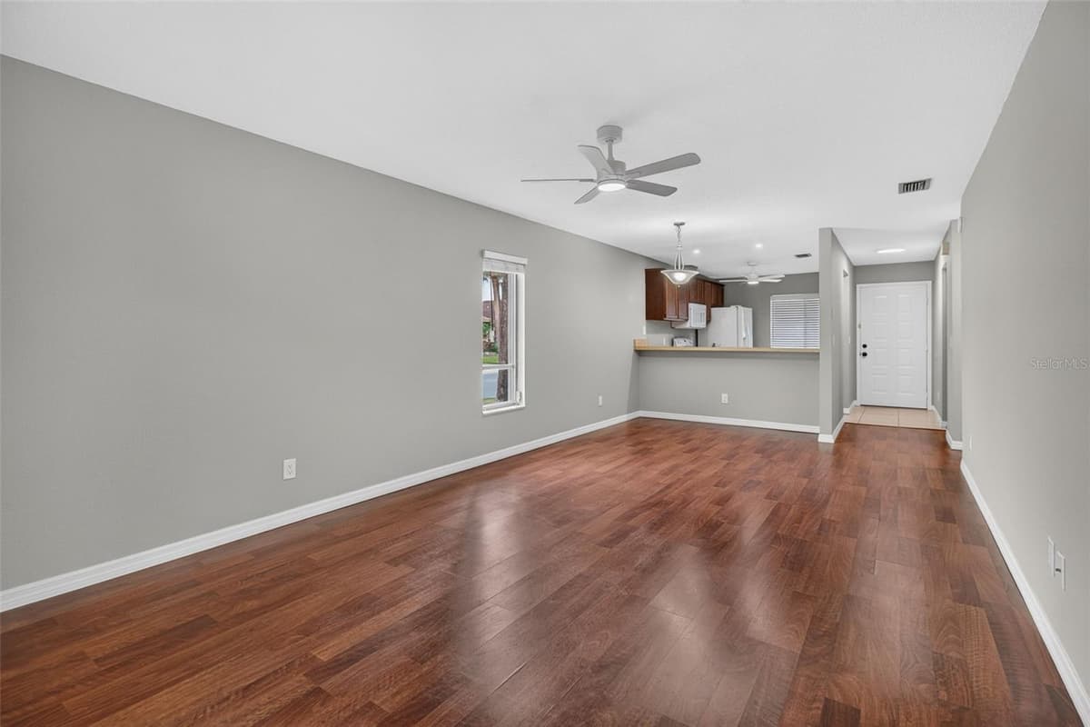 7360 ULMERTON ROAD — photo 9 of 40