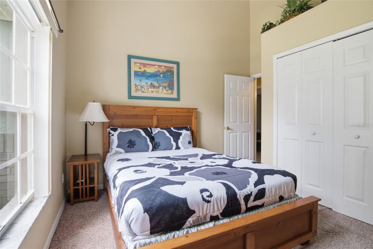 15828 HERON HILL STREET — photo 19 of 33