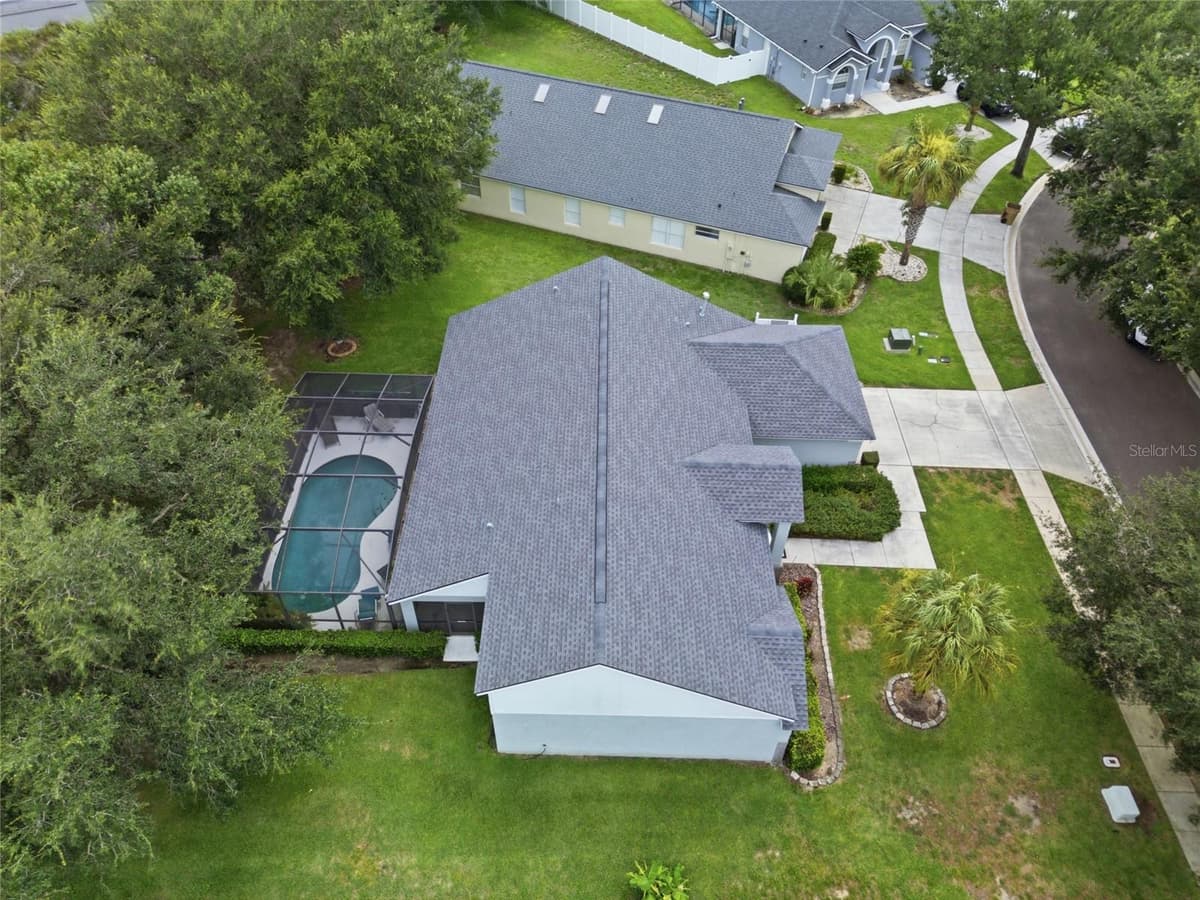 15828 HERON HILL STREET — photo 32 of 33