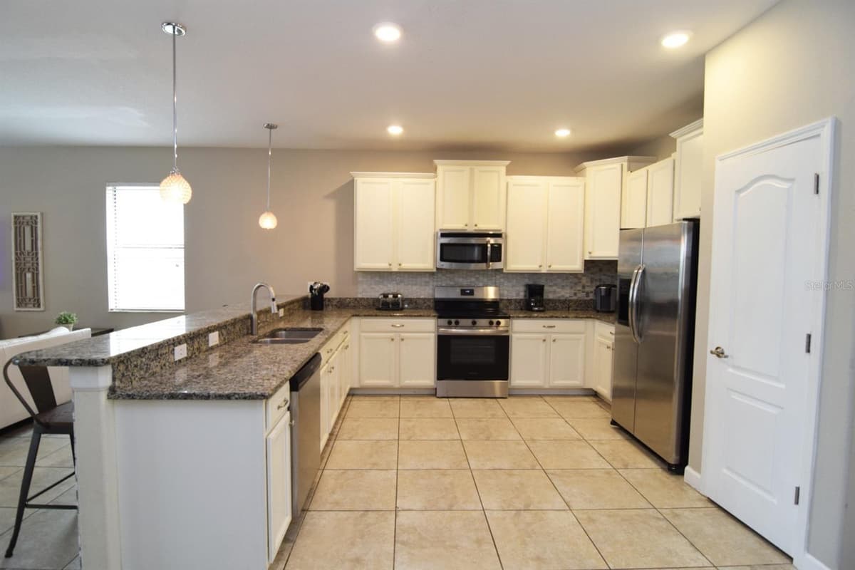1402 MOON VALLEY DRIVE — photo 18 of 68