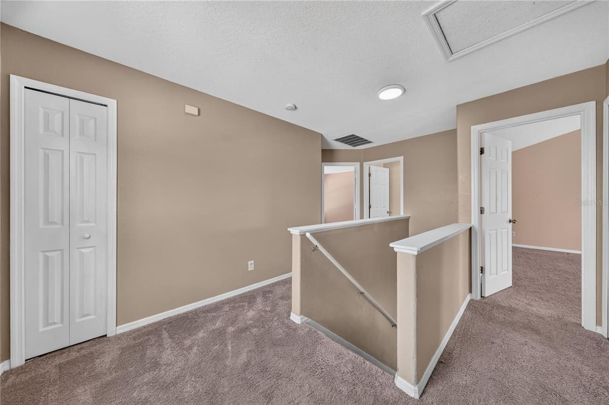223 LARGOVISTA DR. — photo 27 of 55
