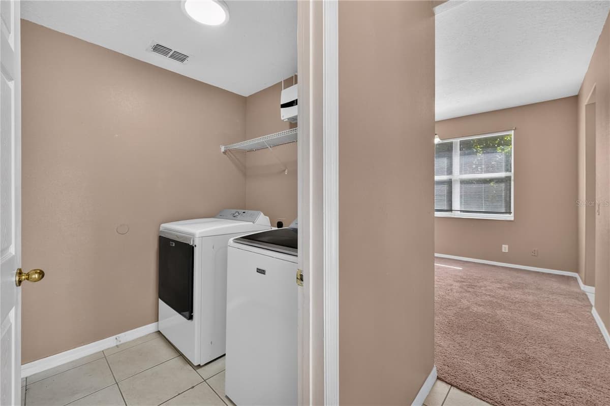 223 LARGOVISTA DR. — photo 23 of 55