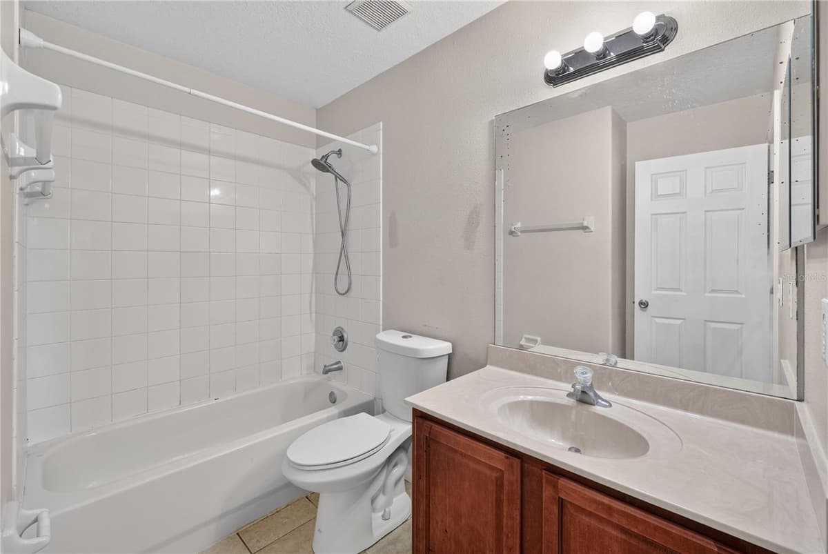 223 LARGOVISTA DR. — photo 43 of 55