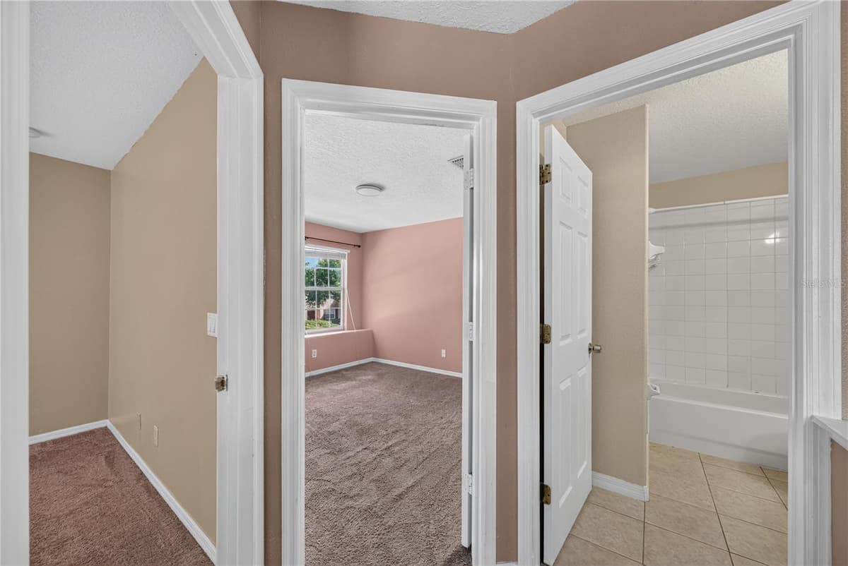 223 LARGOVISTA DR. — photo 44 of 55