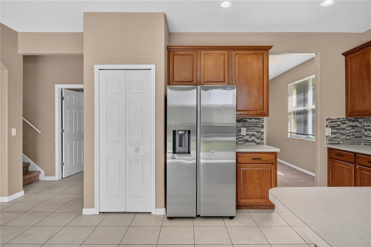 223 LARGOVISTA DR. — photo 15 of 55