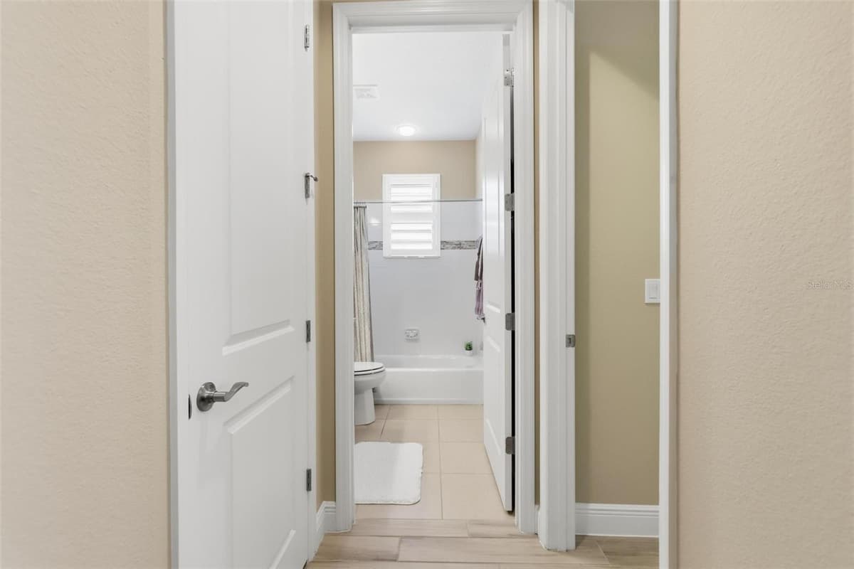 918 VICTORIA HILLS DRIVE — photo 15 of 64