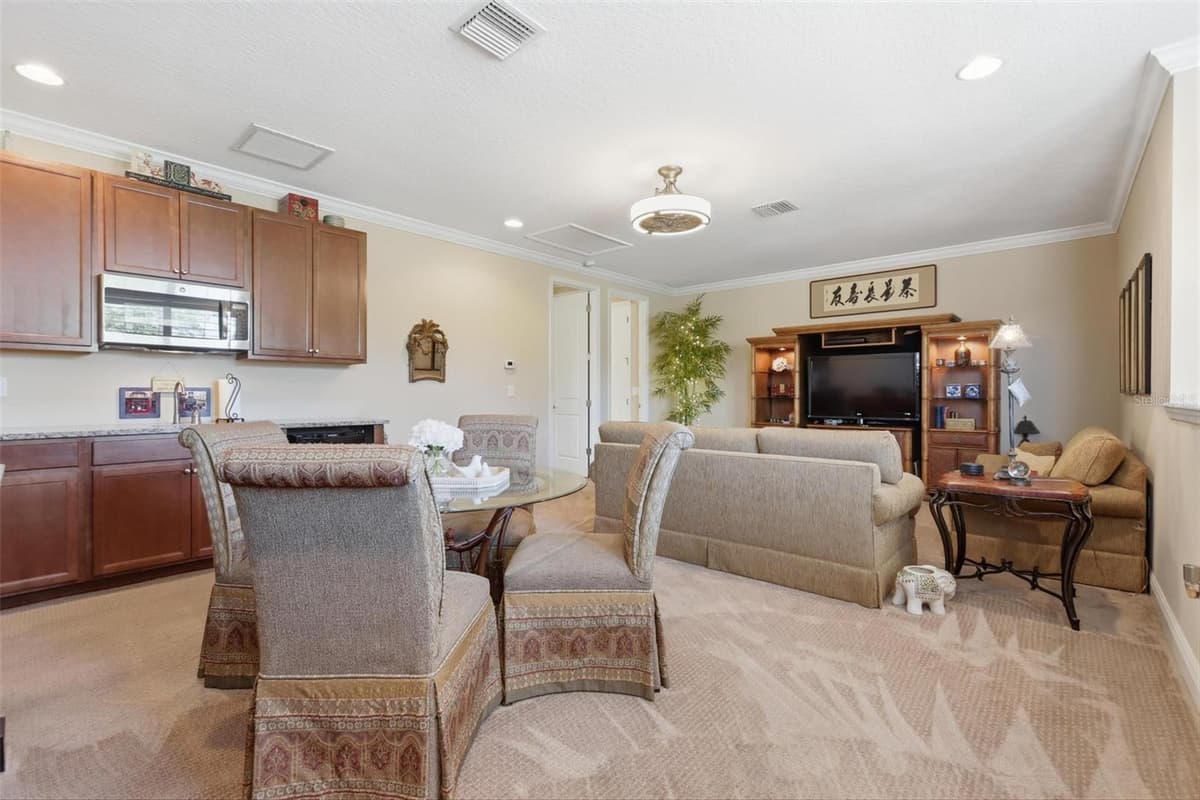 918 VICTORIA HILLS DRIVE — photo 36 of 64