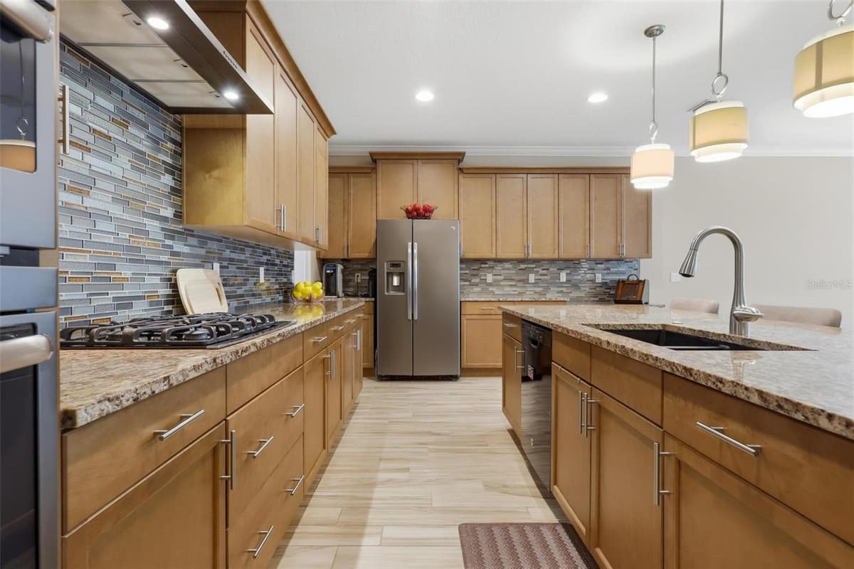 918 VICTORIA HILLS DRIVE — photo 19 of 64