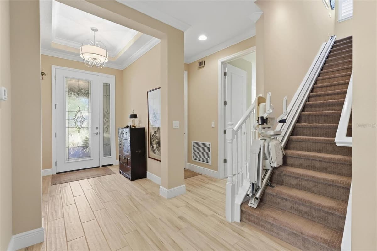 918 VICTORIA HILLS DRIVE — photo 8 of 64