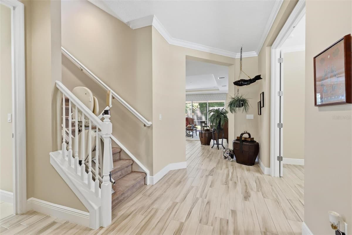 918 VICTORIA HILLS DRIVE — photo 9 of 64