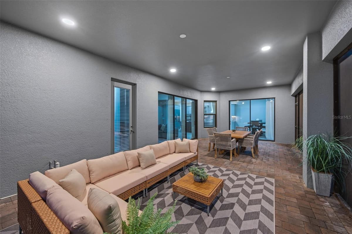 4441 ALBERO PLACE — photo 4 of 100