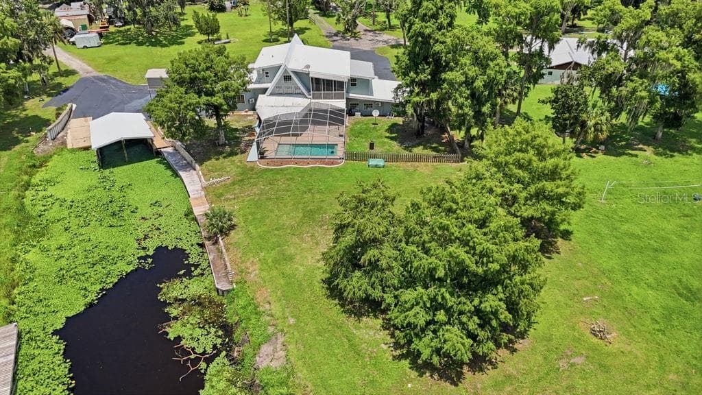 220 BRANDY COURT — photo 48 of 58
