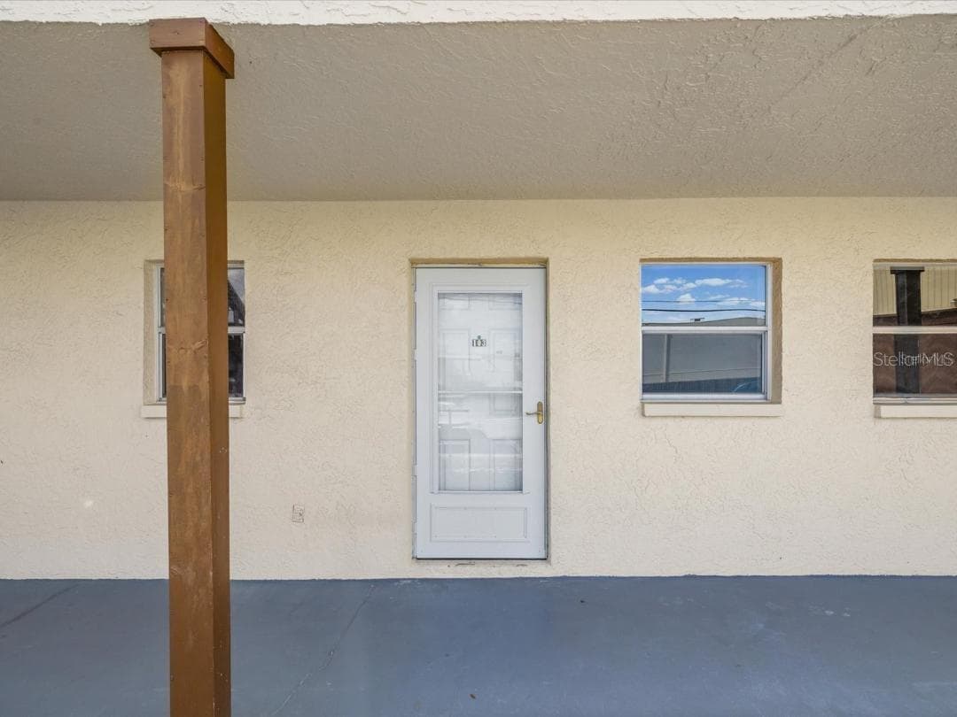 5135 GEMSTONE DRIVE — photo 15 of 26