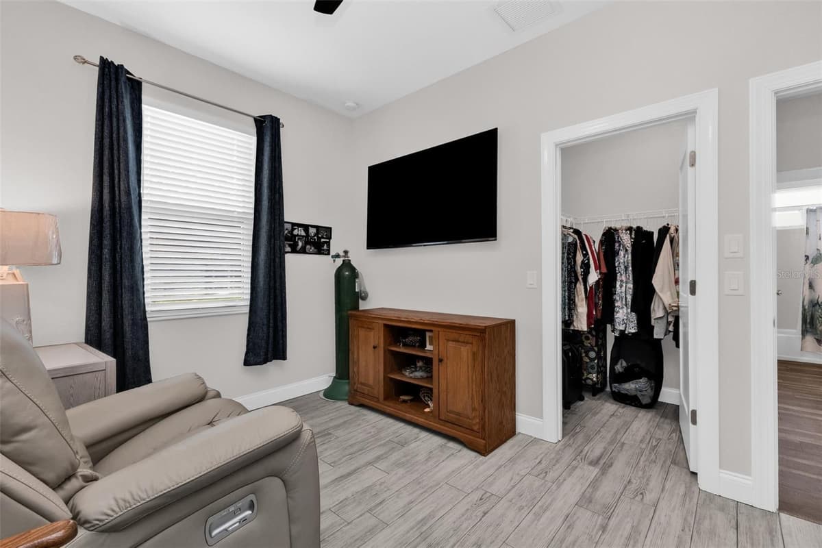2439 WILBURN TERRACE — photo 39 of 67