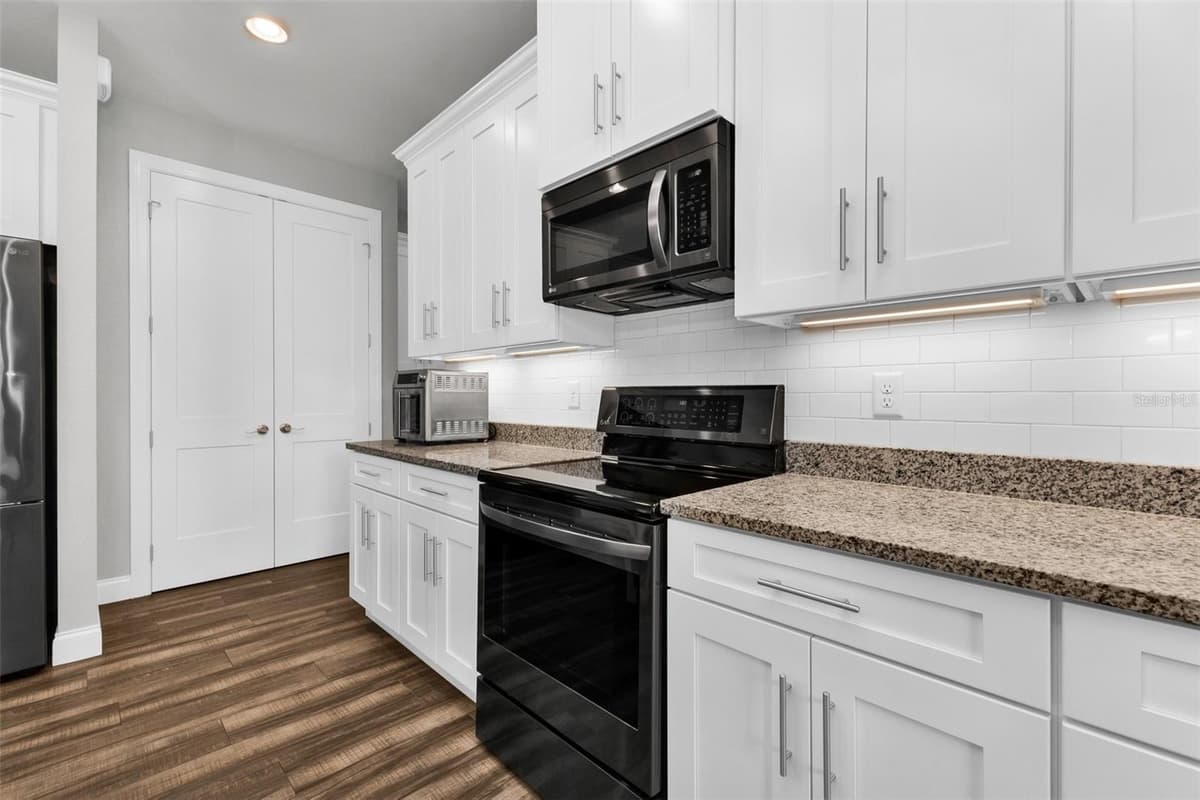 2439 WILBURN TERRACE — photo 31 of 67