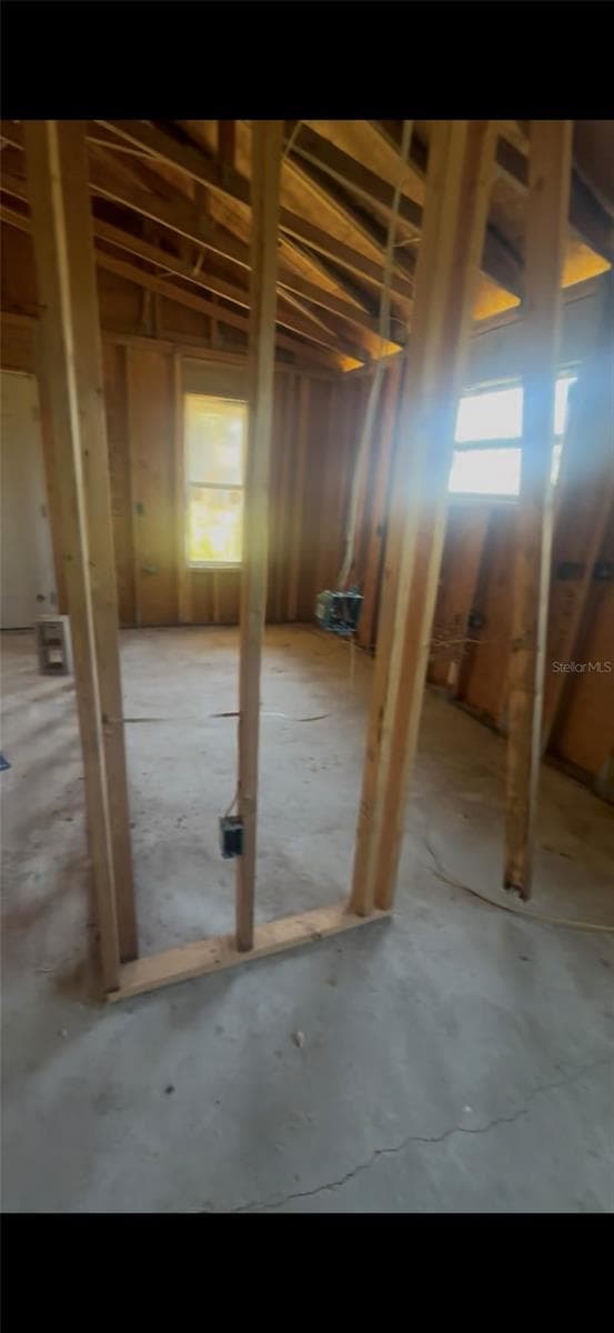 15098 35TH AVENUE ROAD — photo 8 of 15