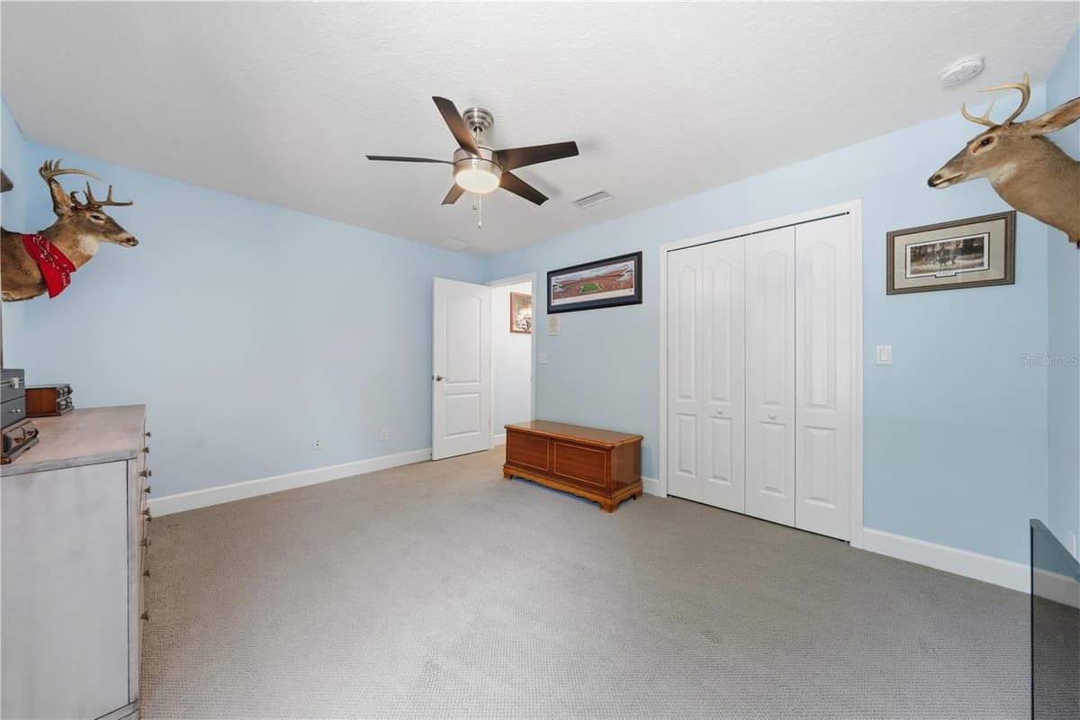 489 LUNA BELLA LANE — photo 38 of 66