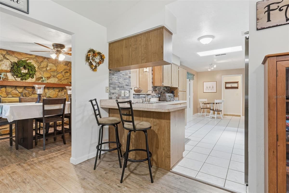42 J KELLNER BOULEVARD — photo 4 of 42