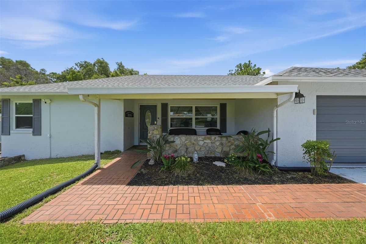 42 J KELLNER BOULEVARD — photo 1 of 42