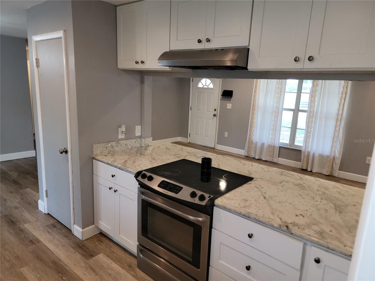 26424 1 STREET — photo 9 of 23