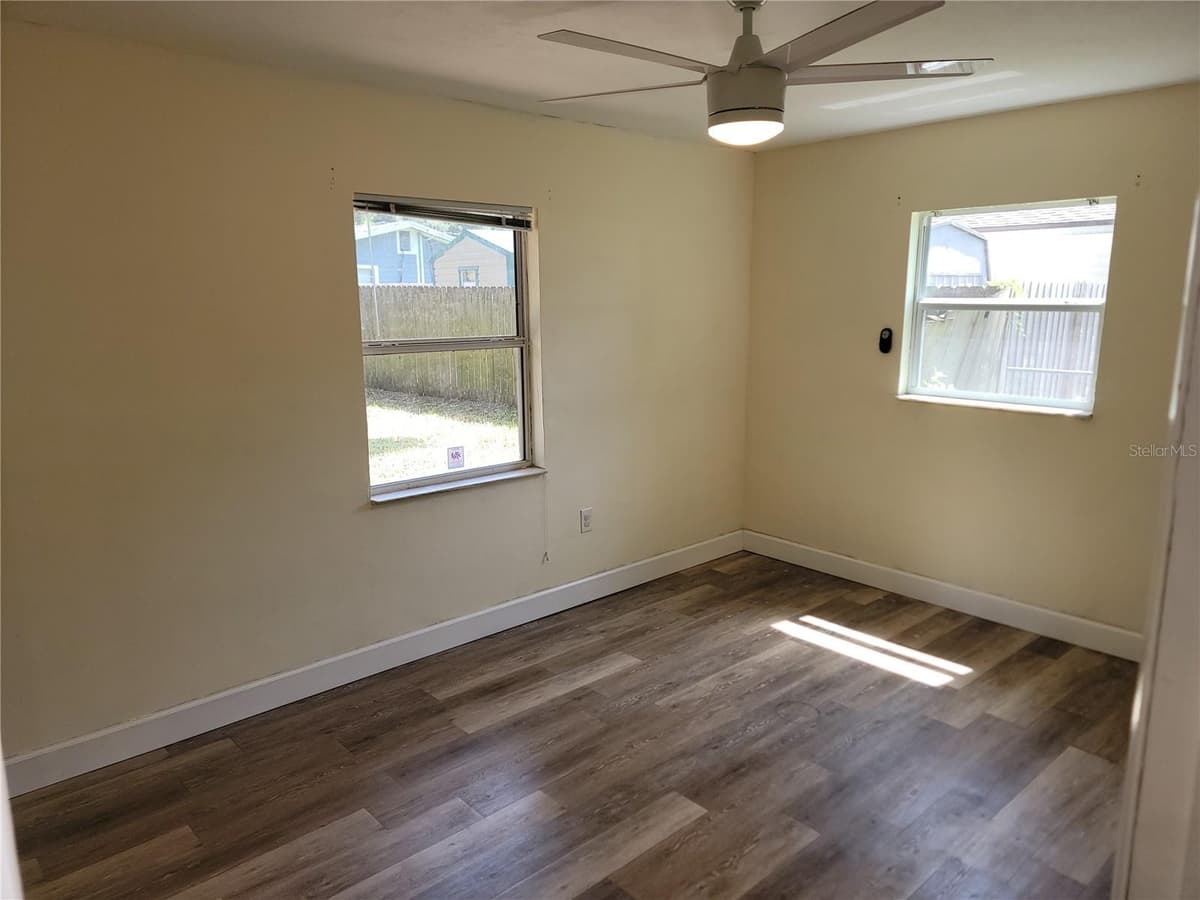 26424 1 STREET — photo 14 of 23