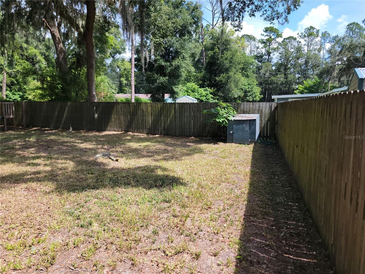26424 1 STREET — photo 21 of 23