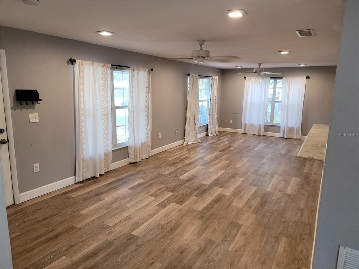 26424 1 STREET — photo 6 of 23