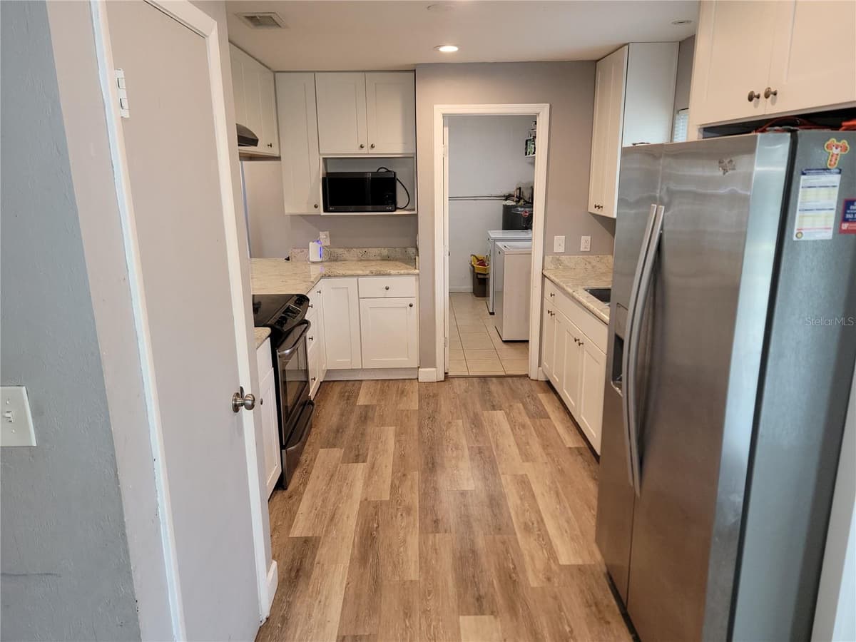 26424 1 STREET — photo 7 of 23