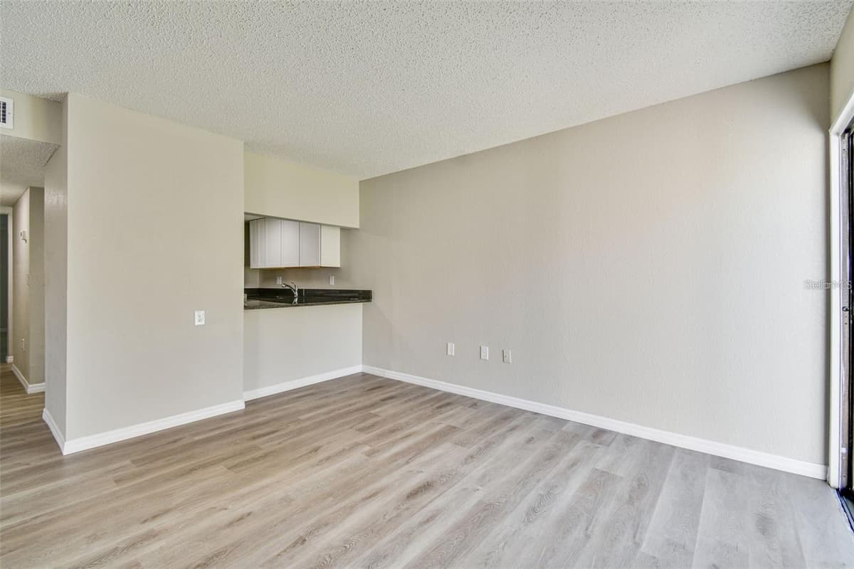 726 HAVEN PLACE — photo 19 of 46