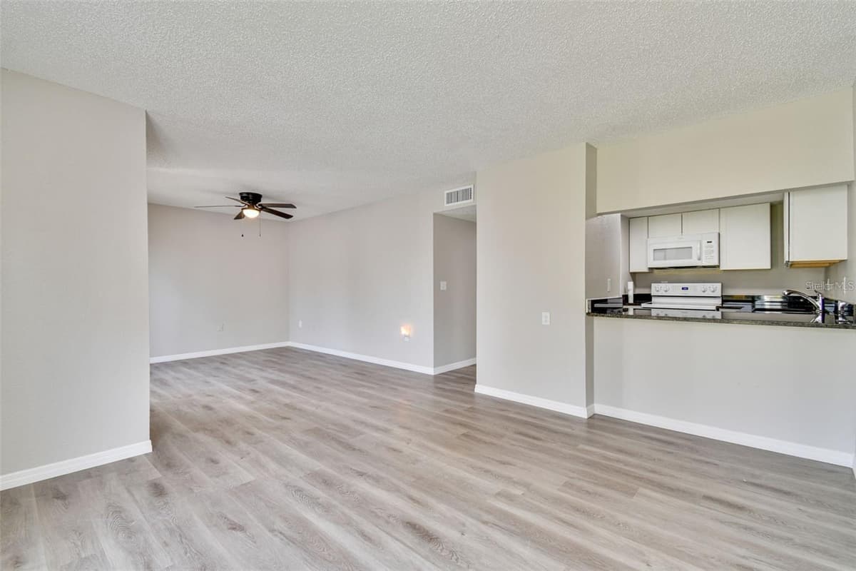 726 HAVEN PLACE — photo 20 of 46