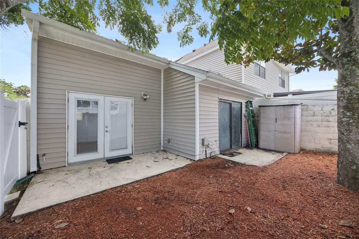 215 ARBOR CIRCLE — photo 30 of 38