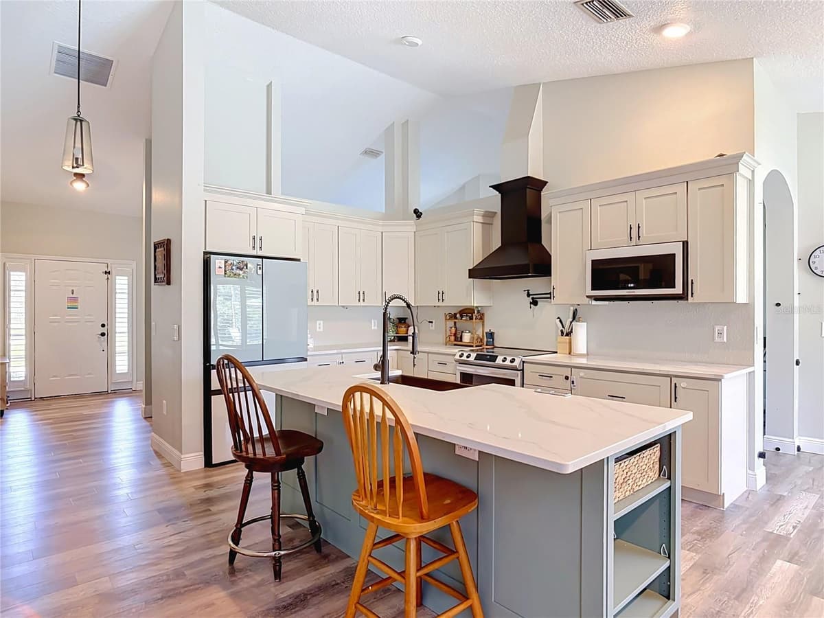 3000 LOCKWOOD BOULEVARD — photo 12 of 47