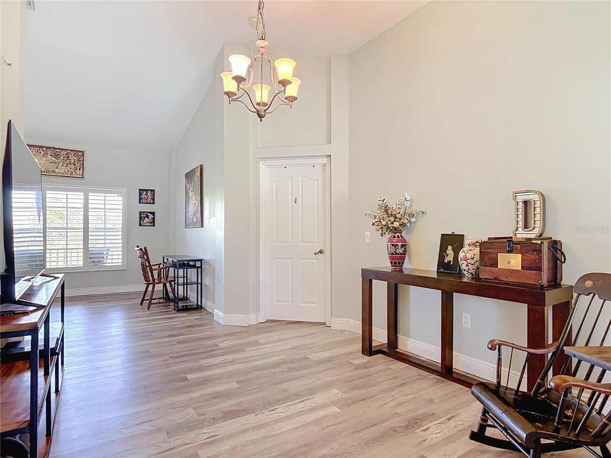3000 LOCKWOOD BOULEVARD — photo 10 of 47