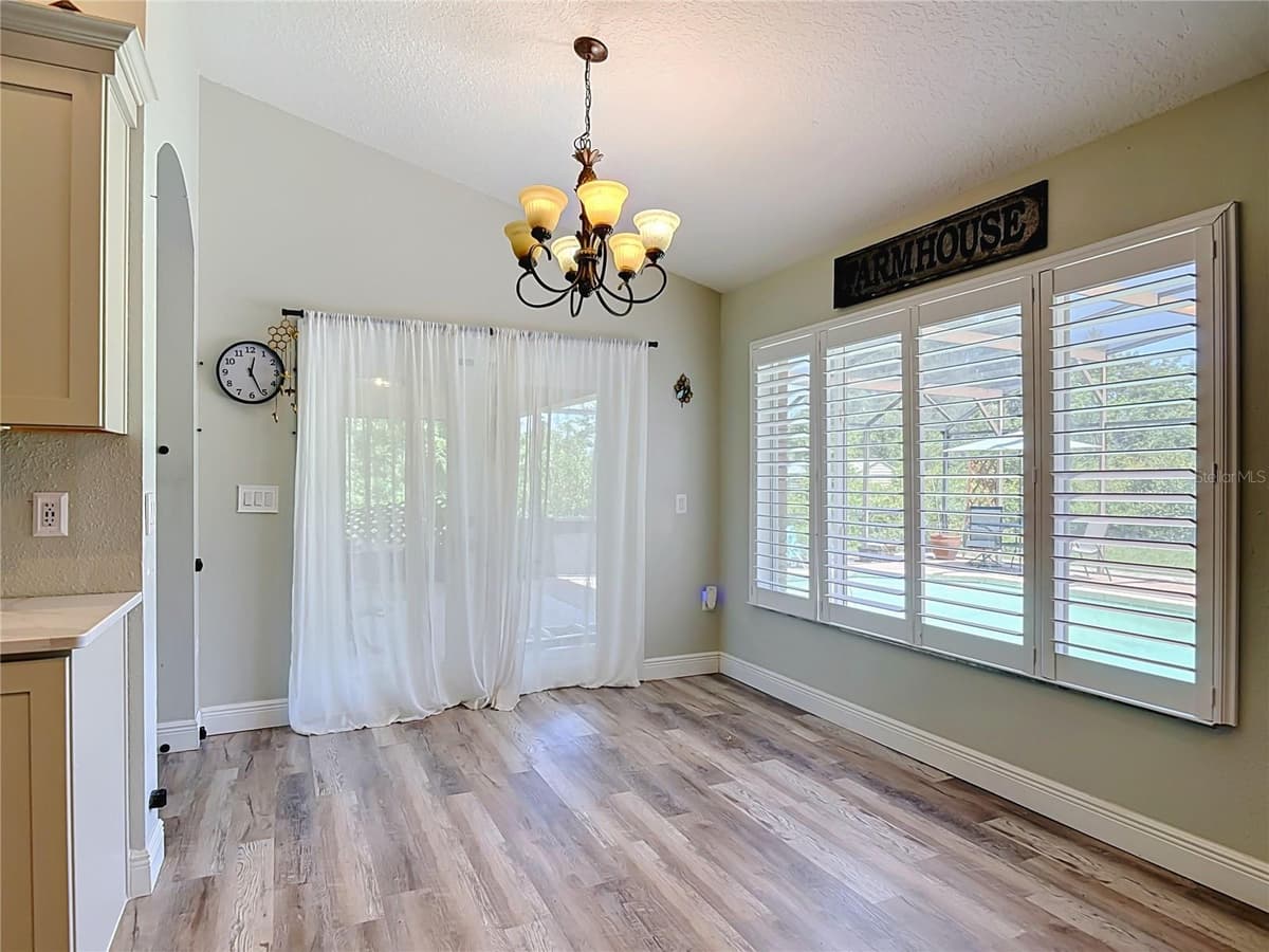 3000 LOCKWOOD BOULEVARD — photo 17 of 47