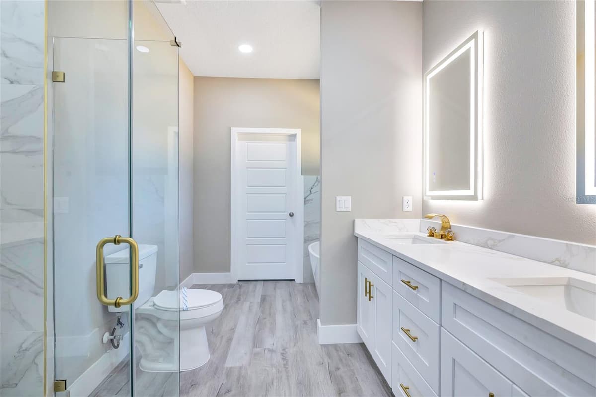 231 LAFAYETTE STREET — photo 16 of 43