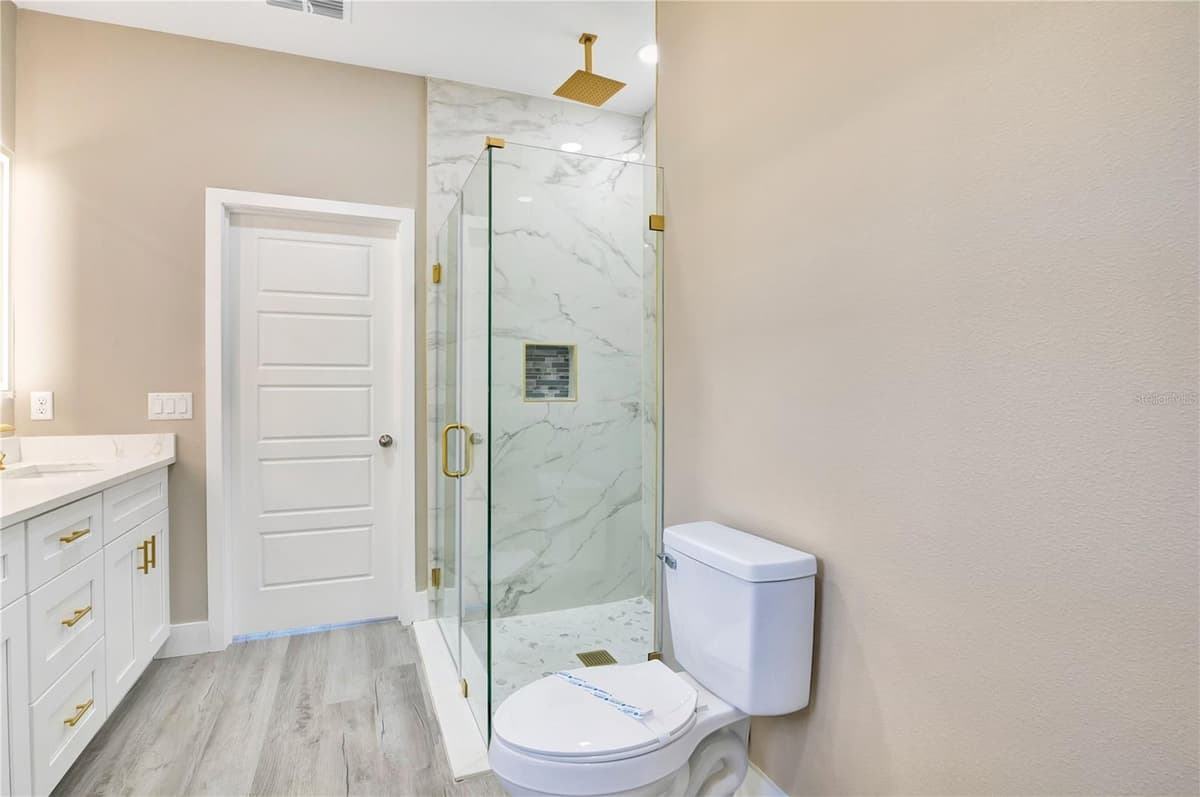 231 LAFAYETTE STREET — photo 19 of 43