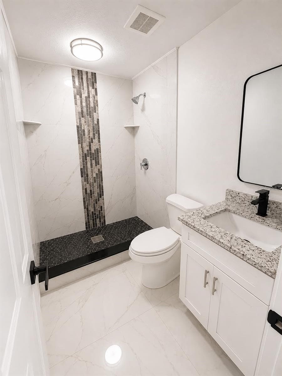 7035 PALISADE DRIVE — photo 15 of 19