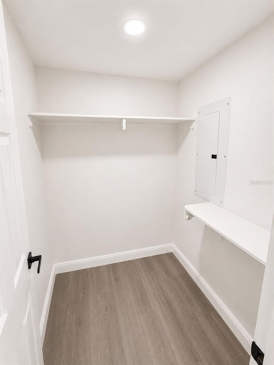 7035 PALISADE DRIVE — photo 11 of 19