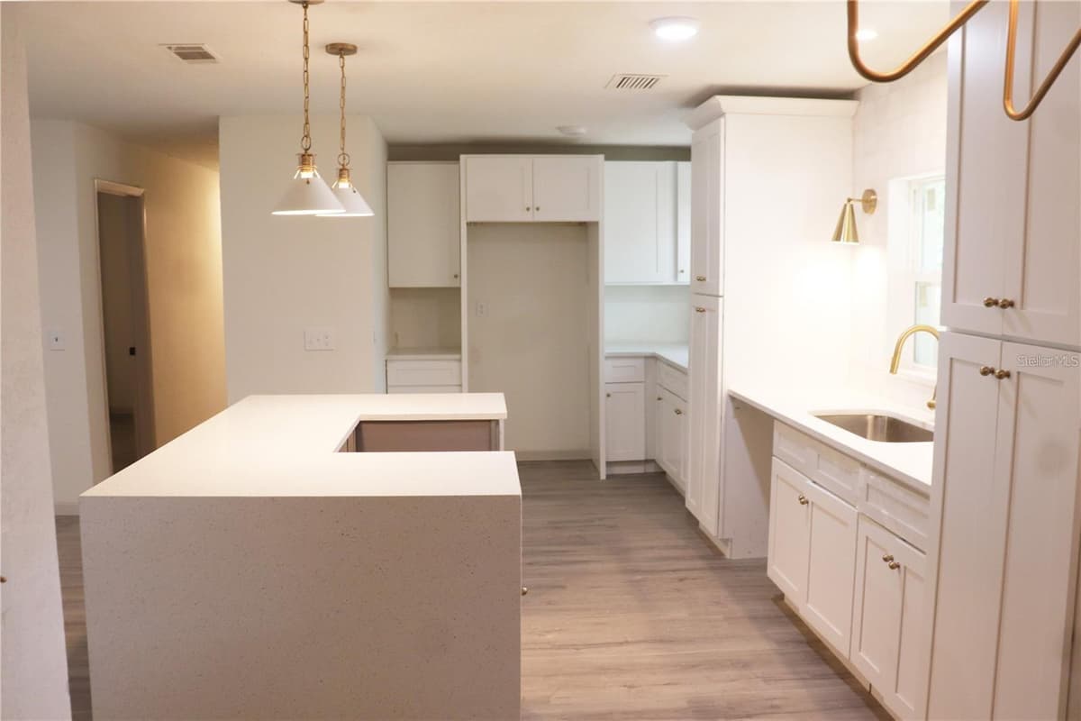 1604 STARFIRE LANE — photo 3 of 5