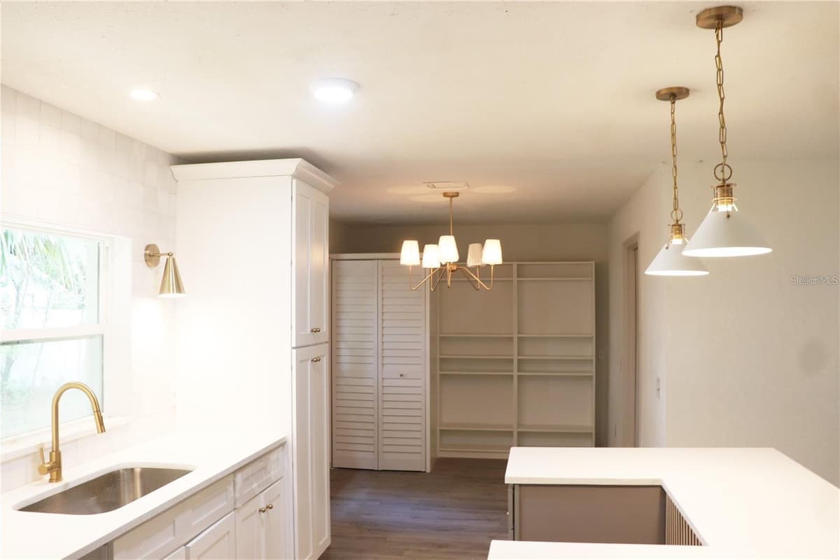1604 STARFIRE LANE — photo 2 of 5