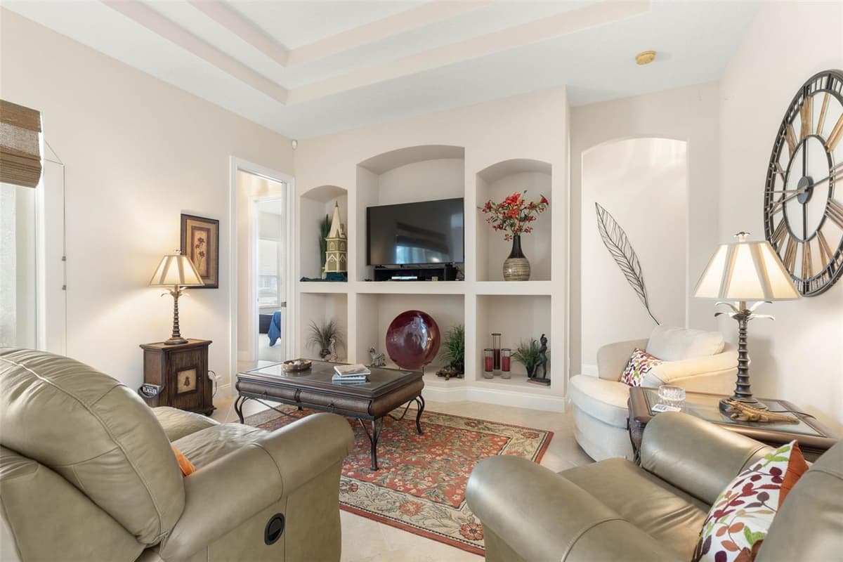 3 COCHRAN LANE — photo 13 of 83