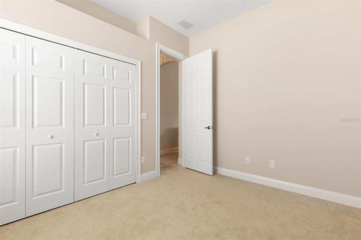 3 COCHRAN LANE — photo 43 of 83