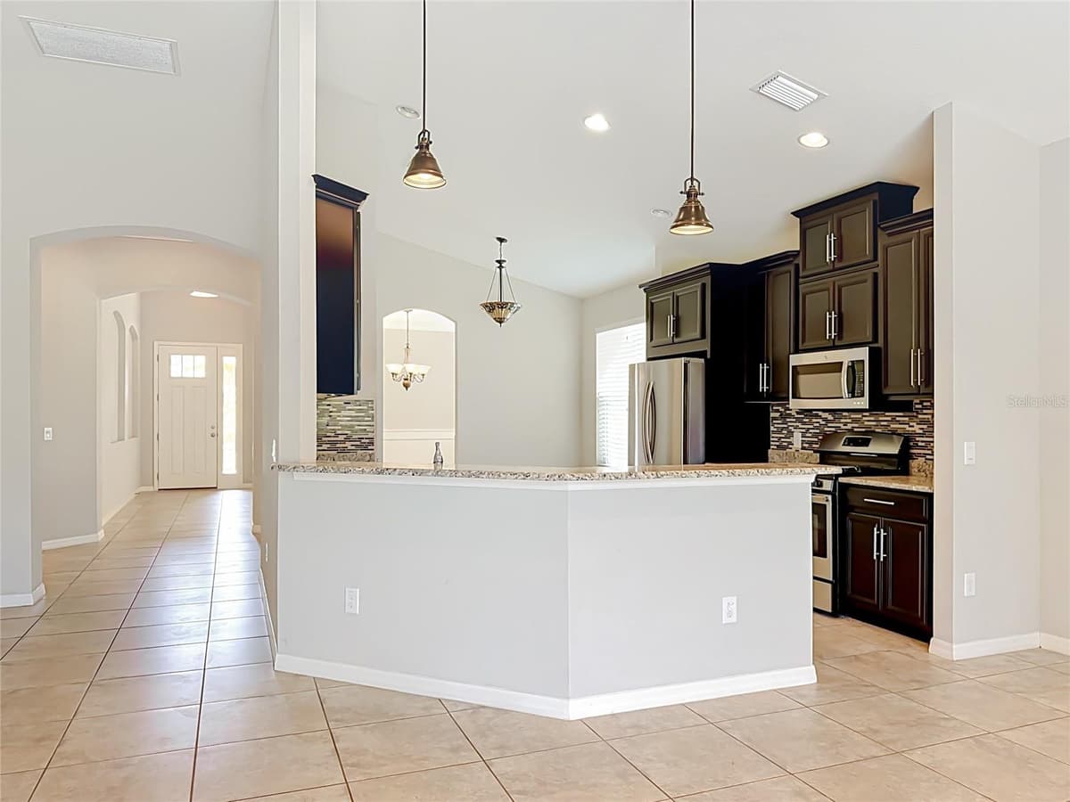 5766 MAYPOP CIR — photo 19 of 60