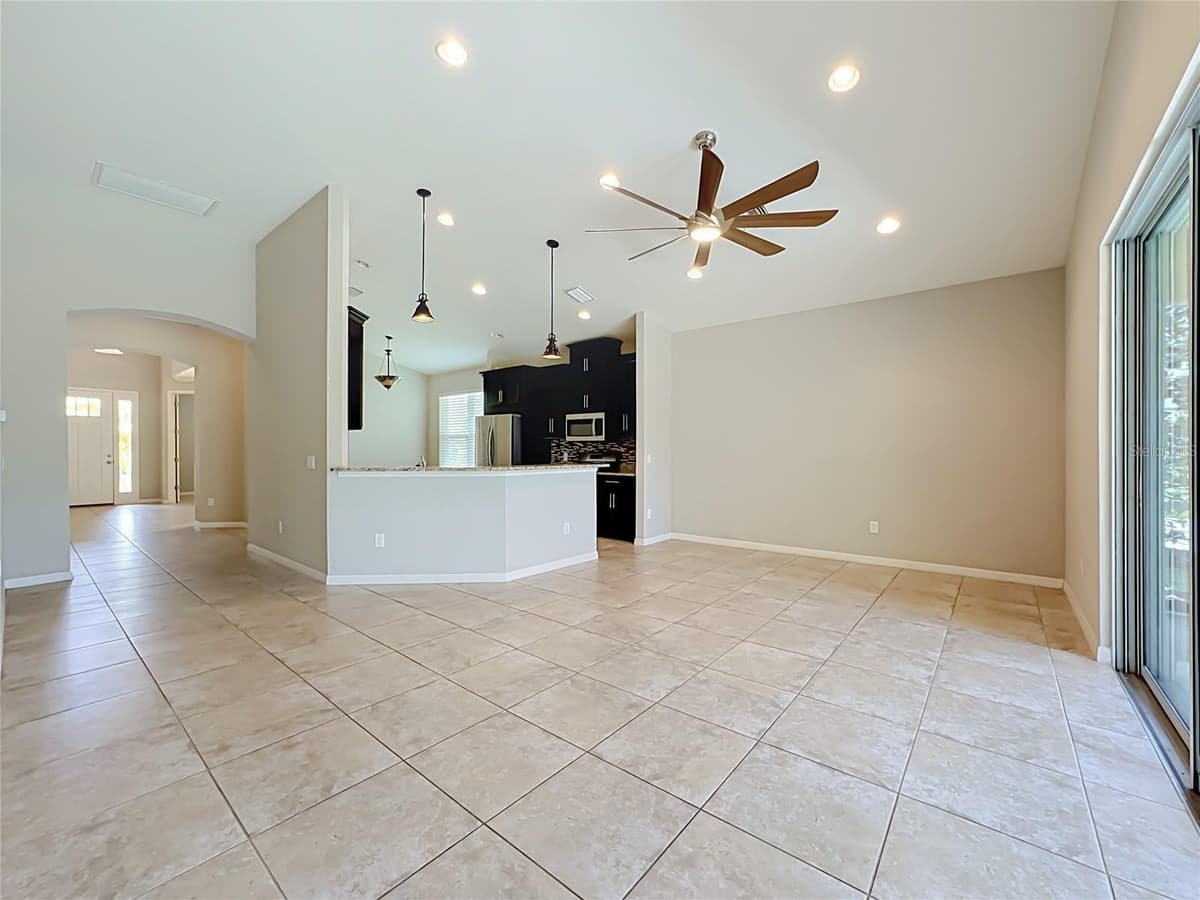 5766 MAYPOP CIR — photo 17 of 60