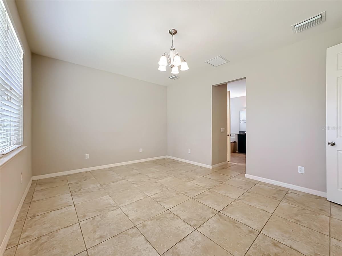 5766 MAYPOP CIR — photo 38 of 60